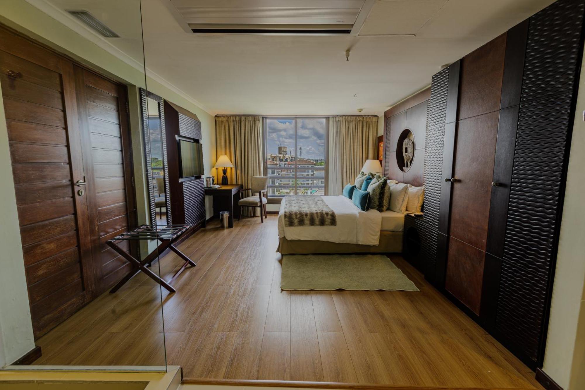 Sea Cliff Hotel Дар ес Саалам Екстериор снимка